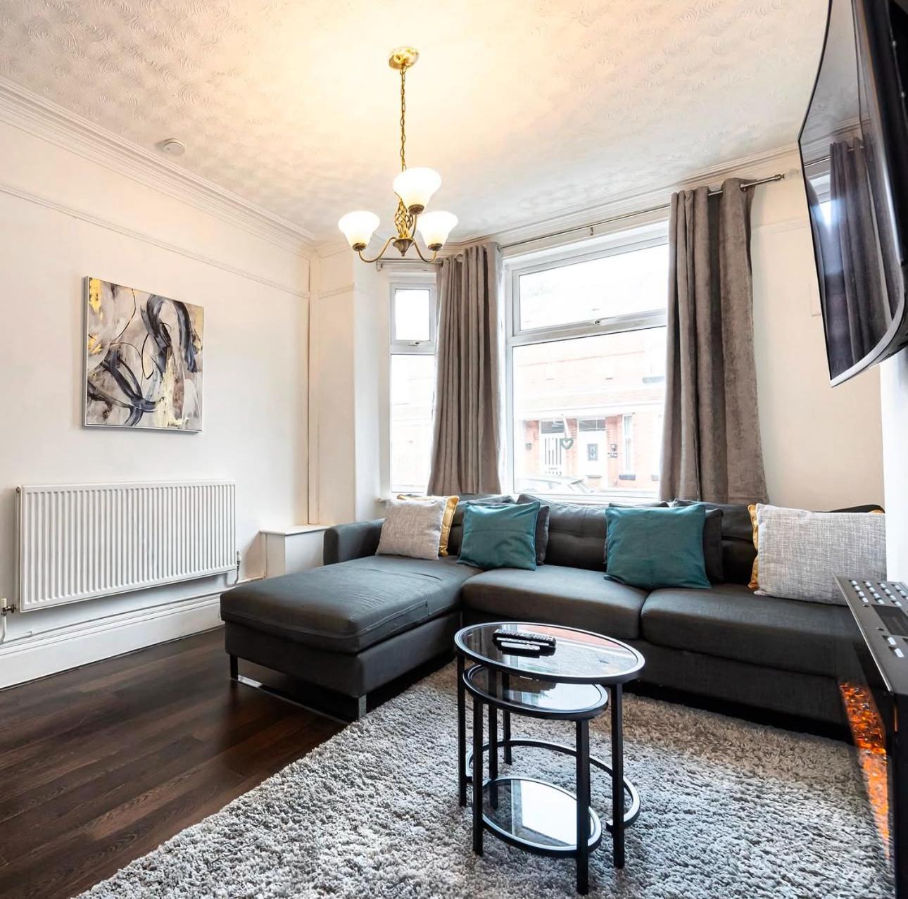 Bright & Modern 3 Bedroom Old Trafford Home Manchester Exterior foto